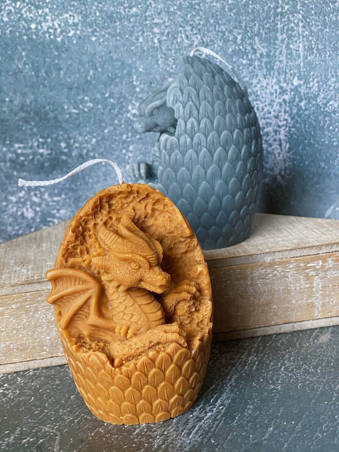 Dragon's Egg Candle - Enchanting Handmade Soy Wax Candle for a Magical Ambiance